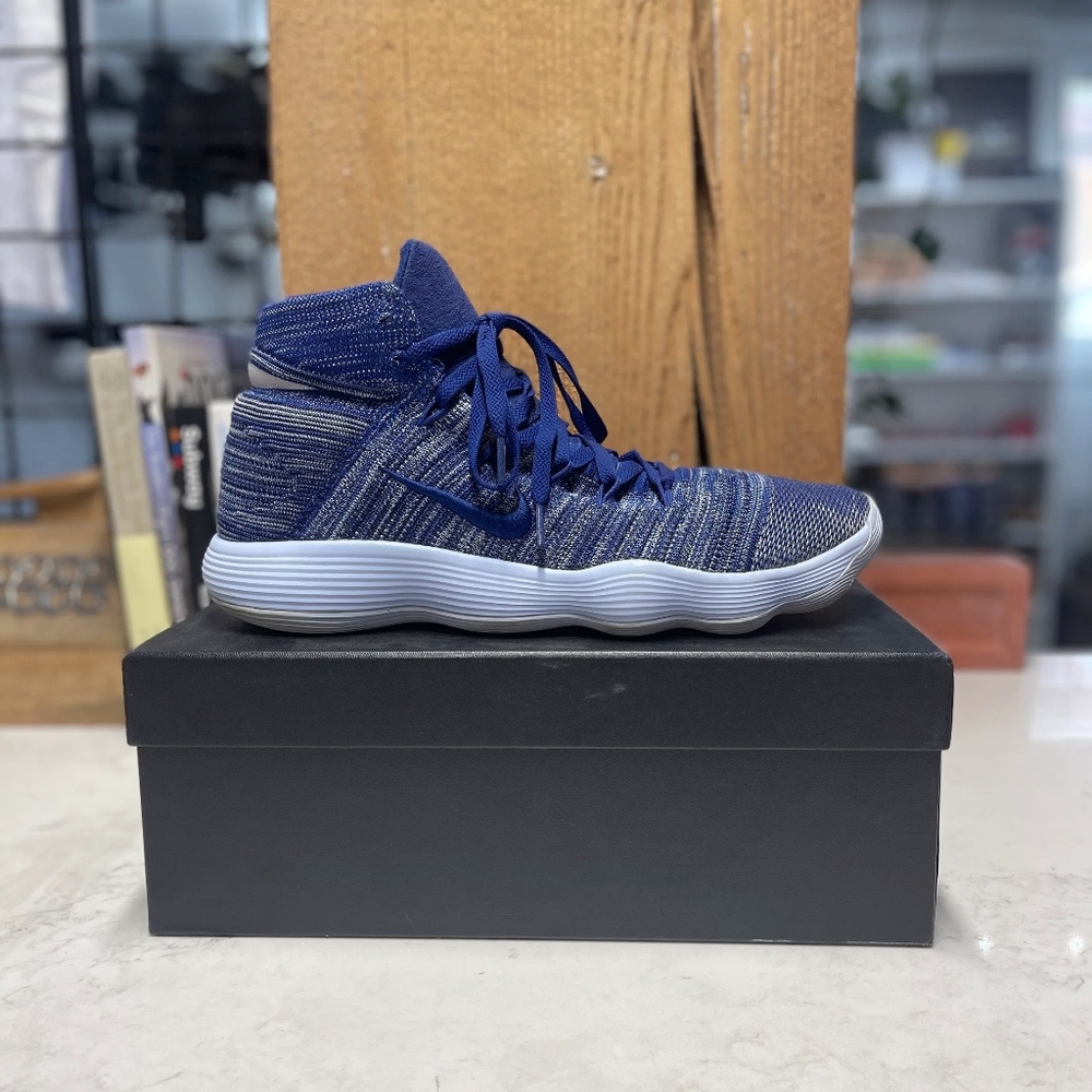 Nike Hyperdunk 2017 Flyknit (Size 14)